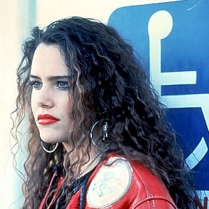 Ione Skye