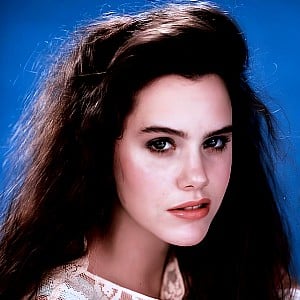 Ione Skye