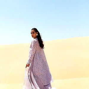 Iqra Aziz