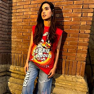 Iqra Aziz