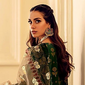 Iqra Aziz