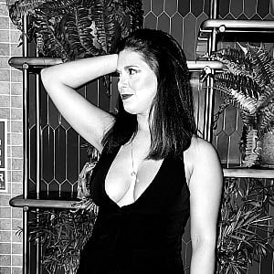 Irene Almendros