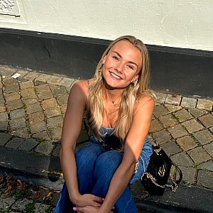 Isa Dekker