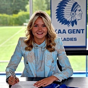 Isa Dekker
