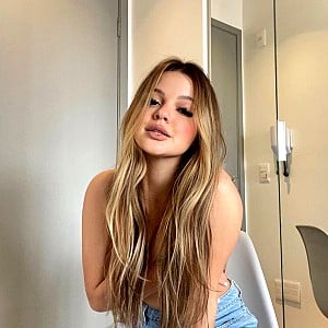 Isa Longwell