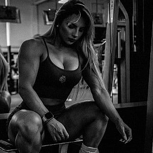 Isa Pereira