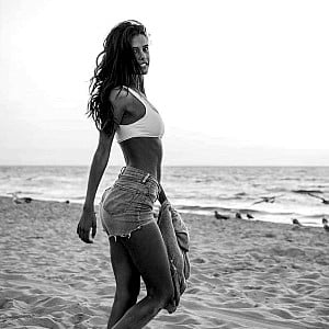 Isabela Valadeiro