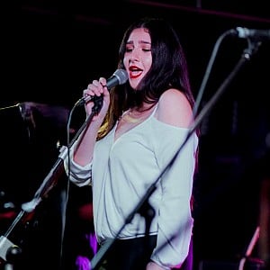 Isabella Karaoghlanian