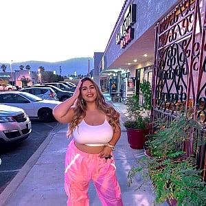 Itzel Lovato