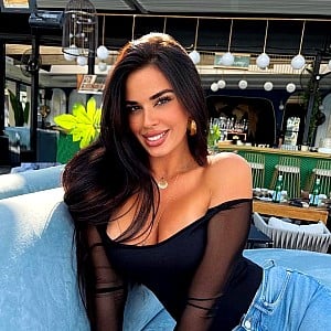 Ivana Knoll