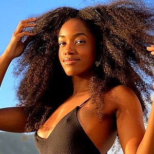 Iza (singer)
