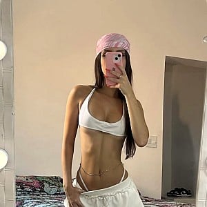 Iza Almeida