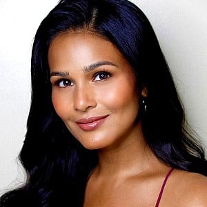 Iza Calzado