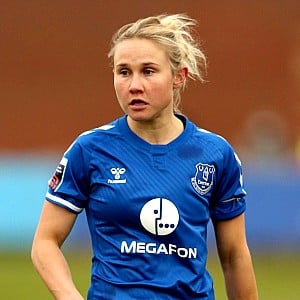 Izzy Christiansen (footballer)