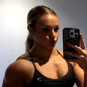 Izzy Jones