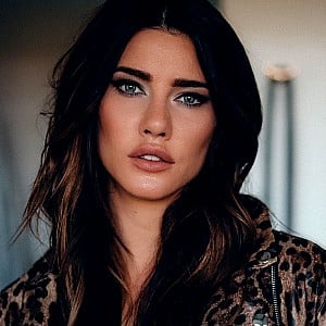 Jacqueline MacInnes Wood