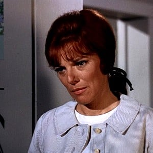Jacqueline Scott