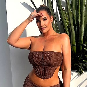 Jacquelyn Arthur
