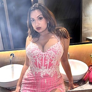 Jane Dipika Garrett