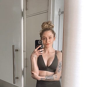 Janet Devlin