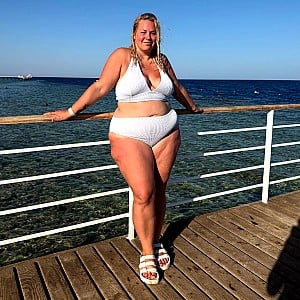 Jasmin Mai (Plus Size Model)