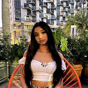 Jasmine Mir
