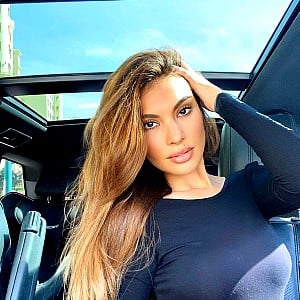 Jazmin Duran