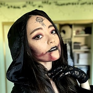 Jeannie Lee