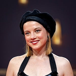 Jella Haase