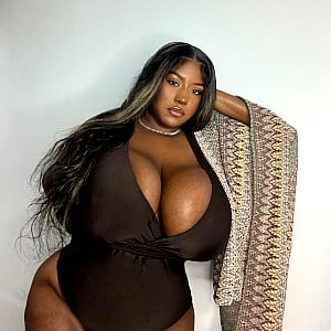 Jenelle Tucker