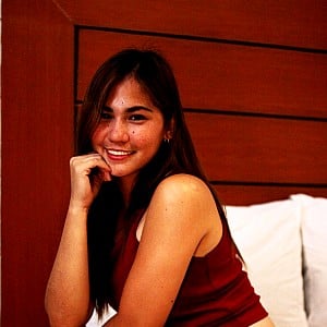 Jeneve (Creampie In Asia)
