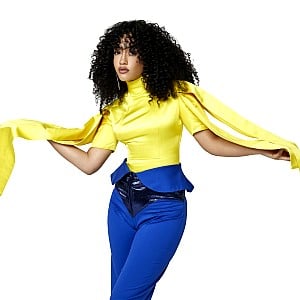 Jenevieve (Singer)