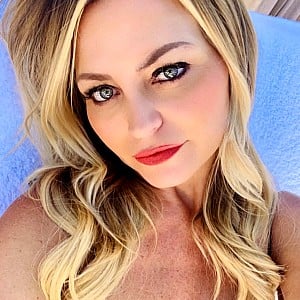 Jenn Grace DeLeo