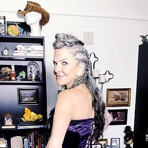 Jennifer Hale