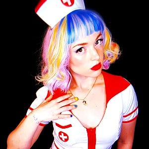 Jennifer Stone (actress)
