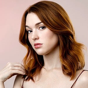 Jennifer Stone (actress)