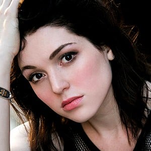 Jennifer Stone (actress)