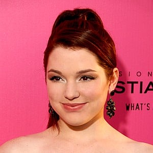 Jennifer Stone (actress)