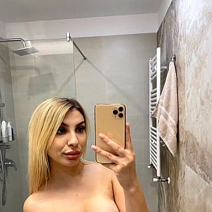Jenny Lux