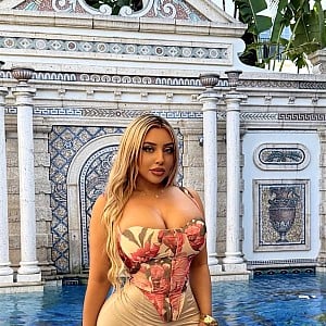 Jenny Ruiz