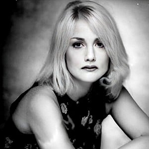 Jenny Wright