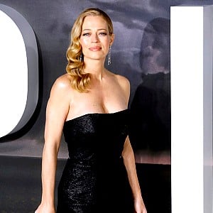 Jeri Ryan