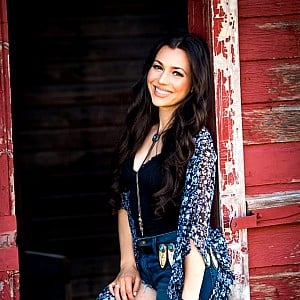 Jessica Lynn (II)
