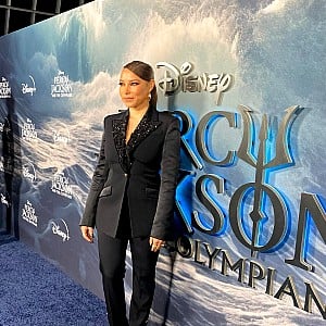 Jessica Parker Kennedy