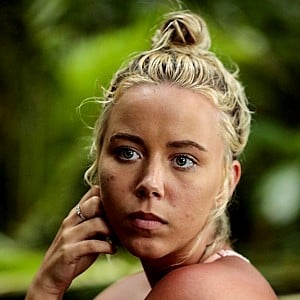 Jessica Peet