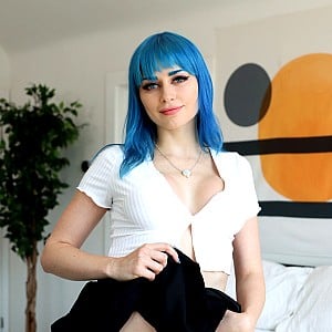 Jewelz Blu
