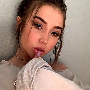 Jillian Fox (Model)