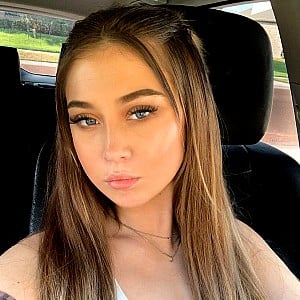 Jillian Fox (Model)