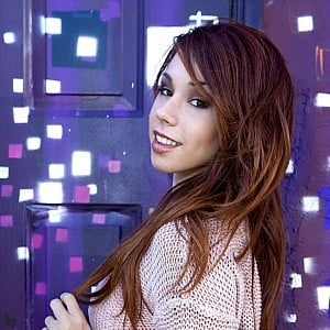 Jillian Rose Reed
