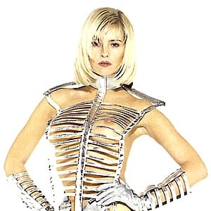 Jo Guest